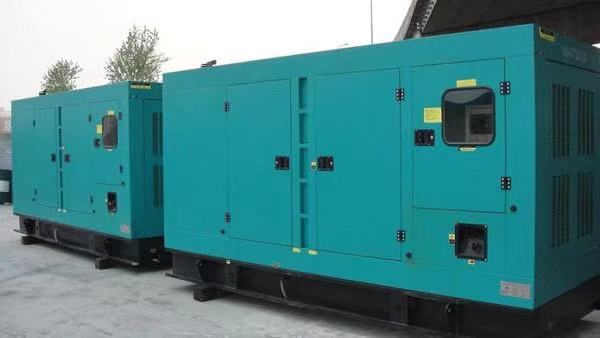 贡山康明斯400kw大型柴油二手发电机组